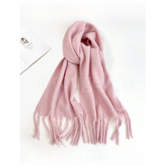 Baby Pink Wide Shawl Scarf With Tassels Fuzzy Knit - Picture 4 of 16